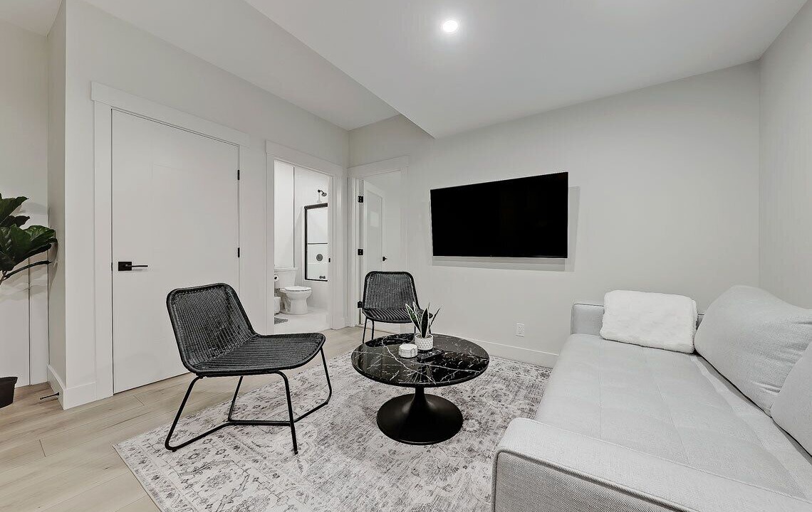 Photo of Livingroom in Northwest Calgary