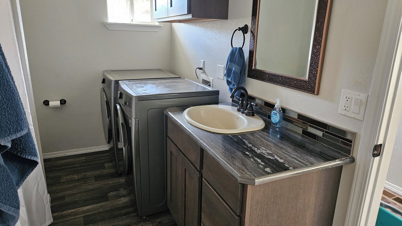 Photo of Bathroom in Idaho County