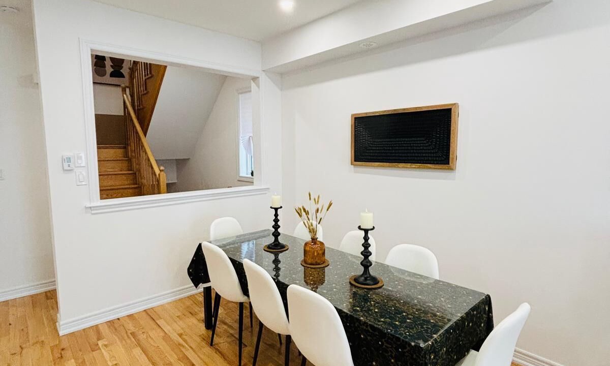 Photo of Livingroom in Markham