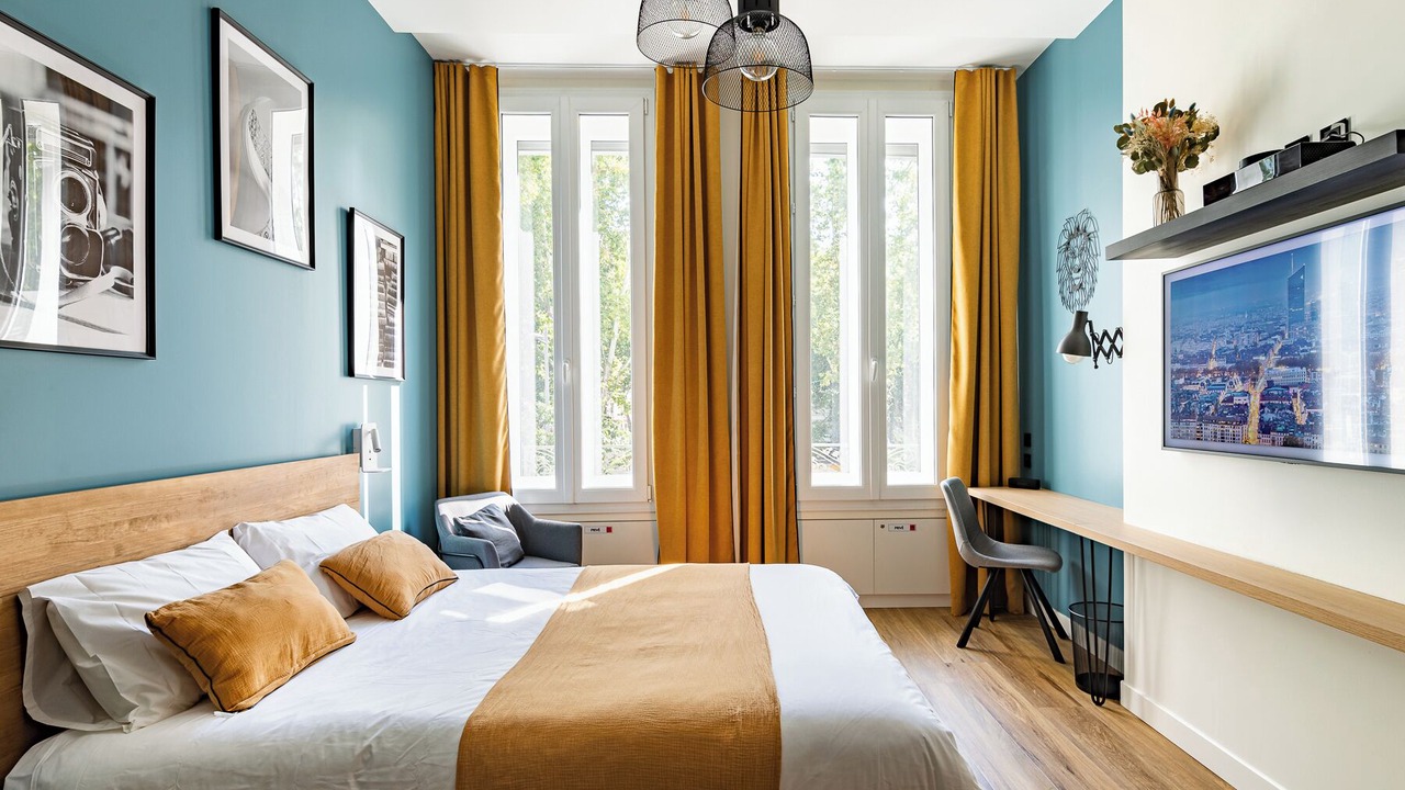 Photo of Bedroom in Voltaire - Saint Amour