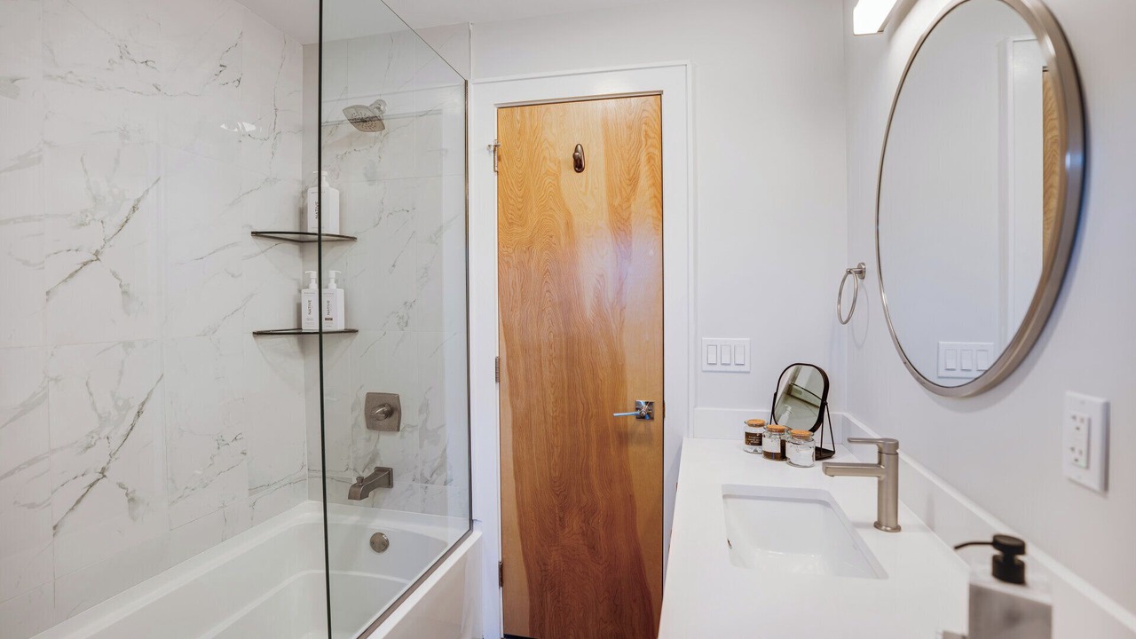 Photo of Bathroom in Cutchogue
