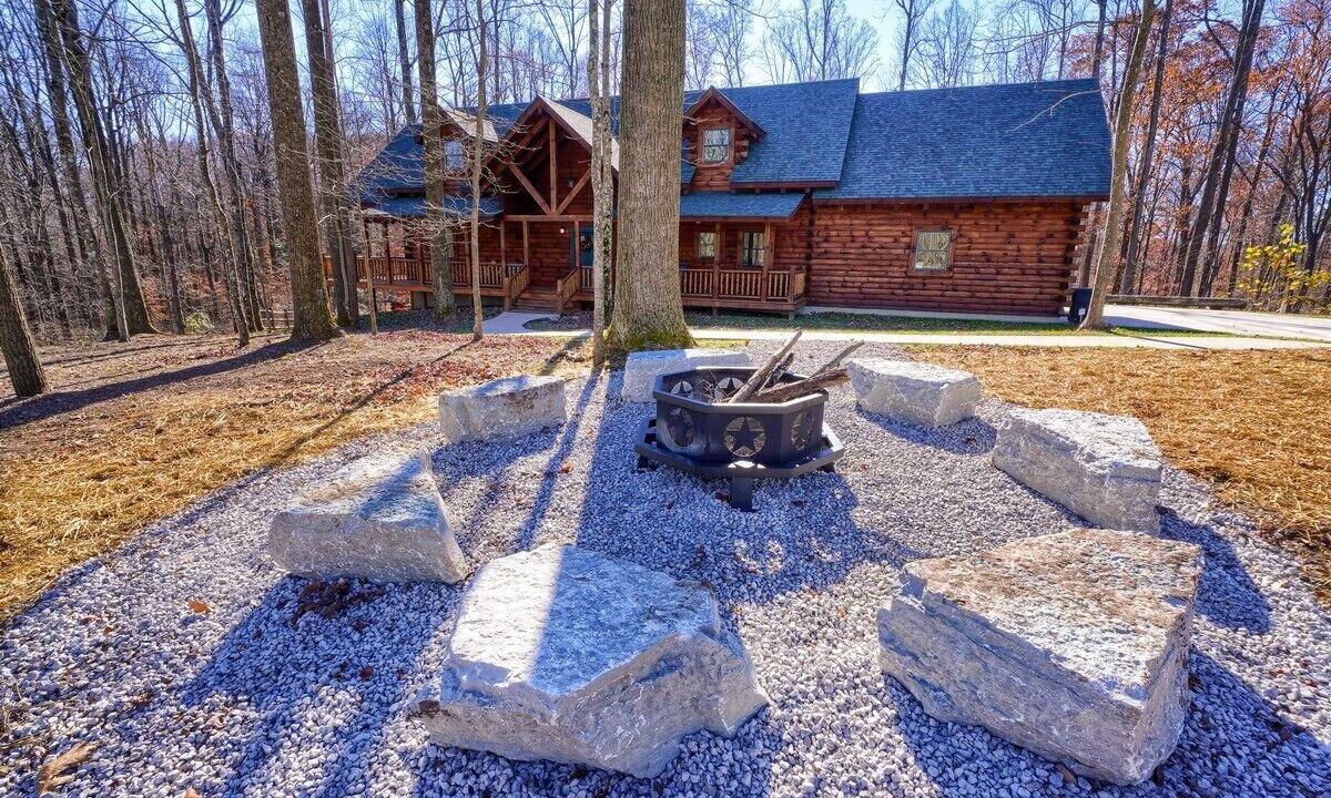 Photo of Outdoor in Laurelville