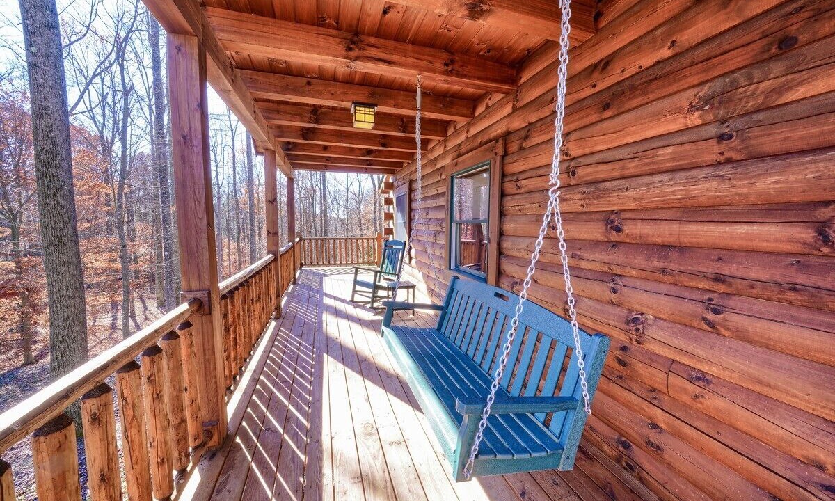 Photo of Patio Balcony in Laurelville