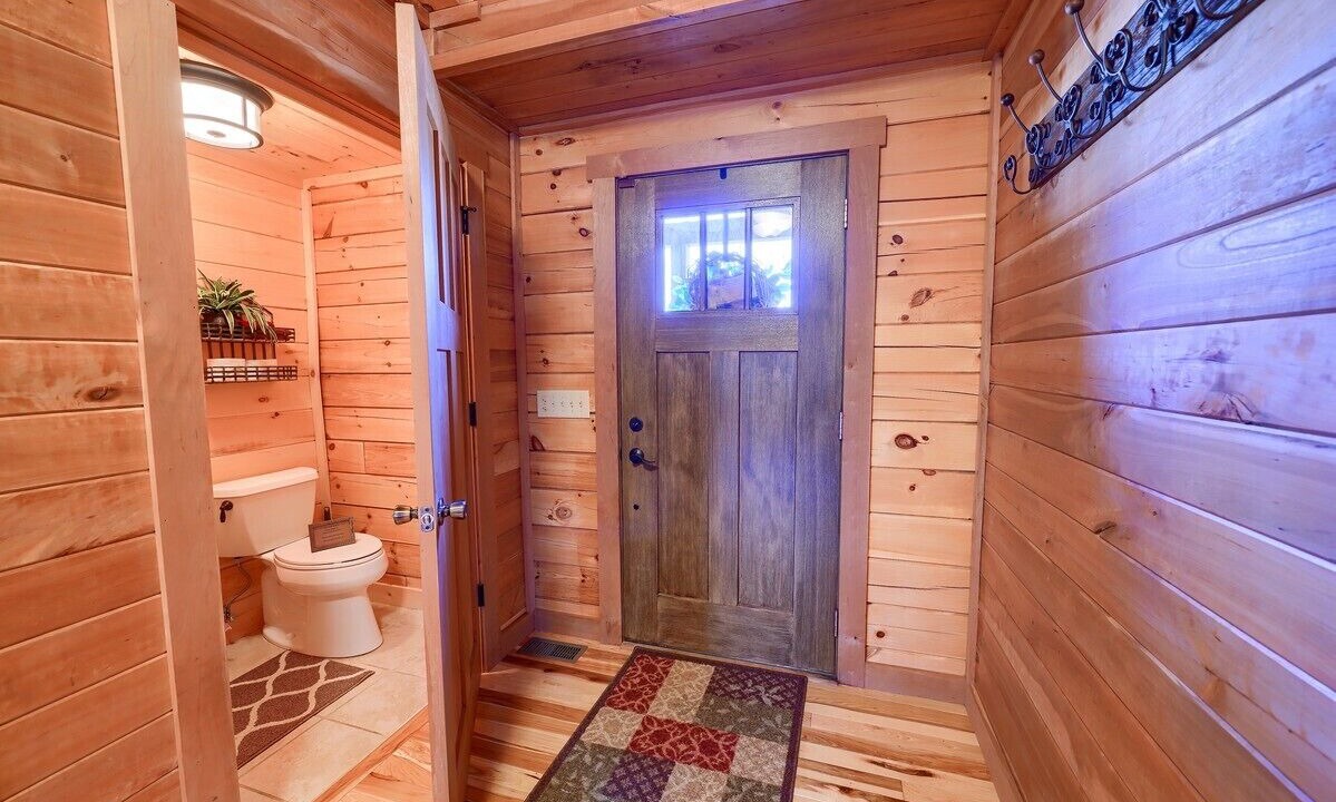 Photo of Bathroom in Laurelville