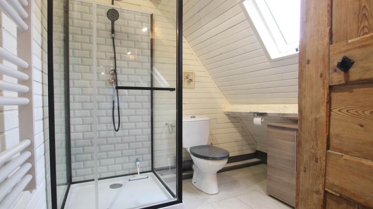 Photo of Bathroom in Saint-Lo-d'Ourville