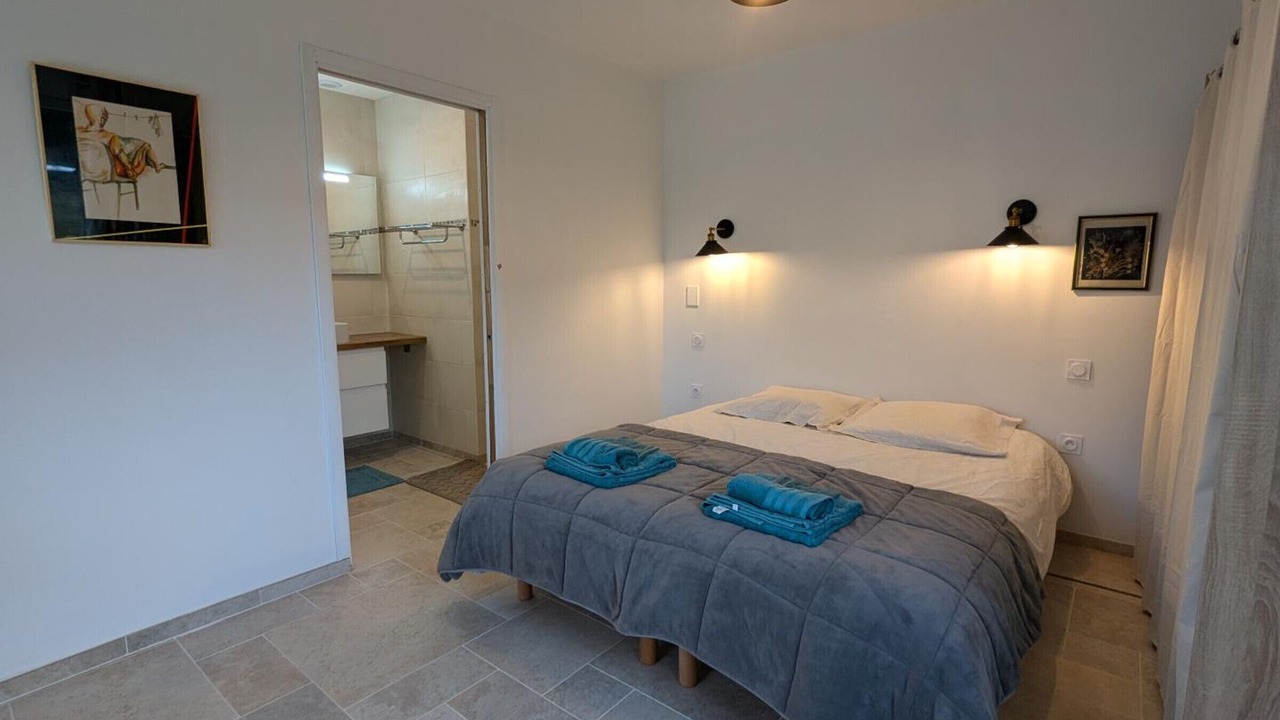 Photo of Bedroom in Touverac