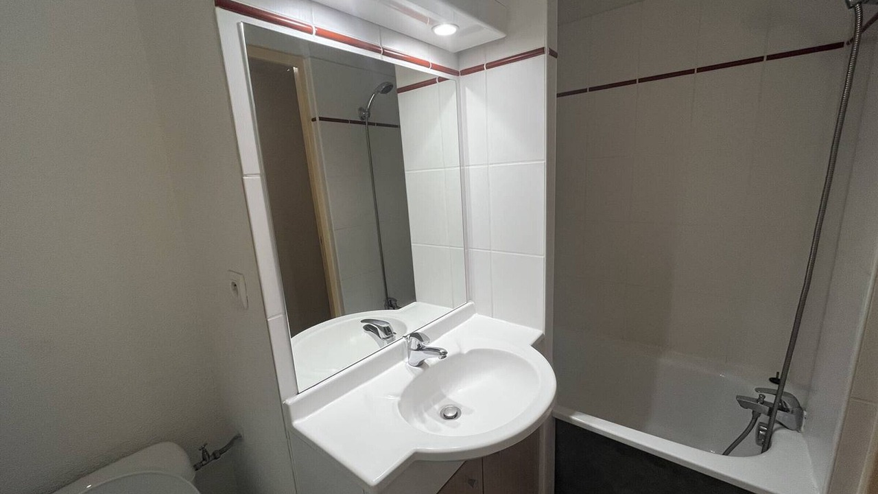 Photo of Bathroom in Cauterets