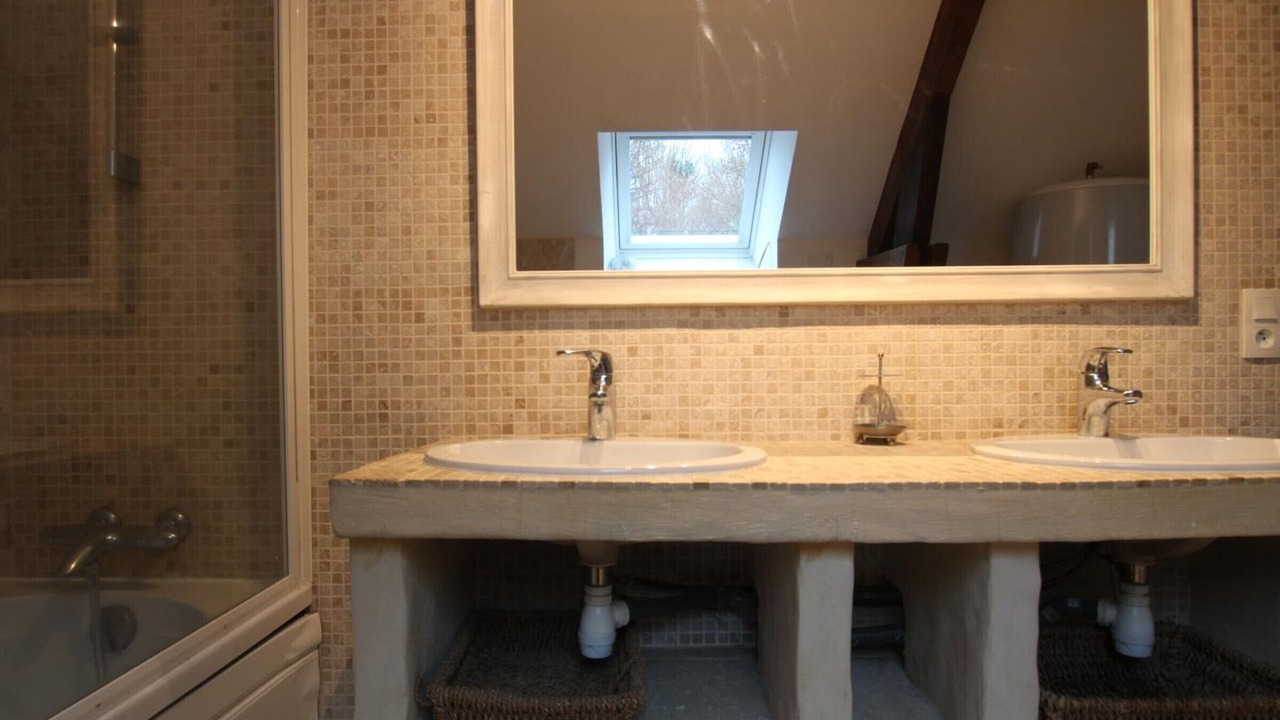 Photo of Bathroom in La Chapelle sur Vire