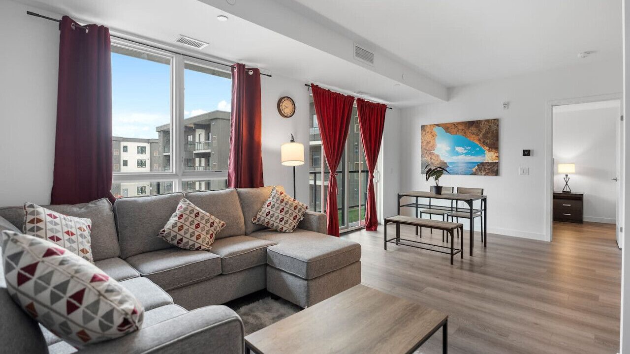 Photo of Livingroom in Niagara Falls