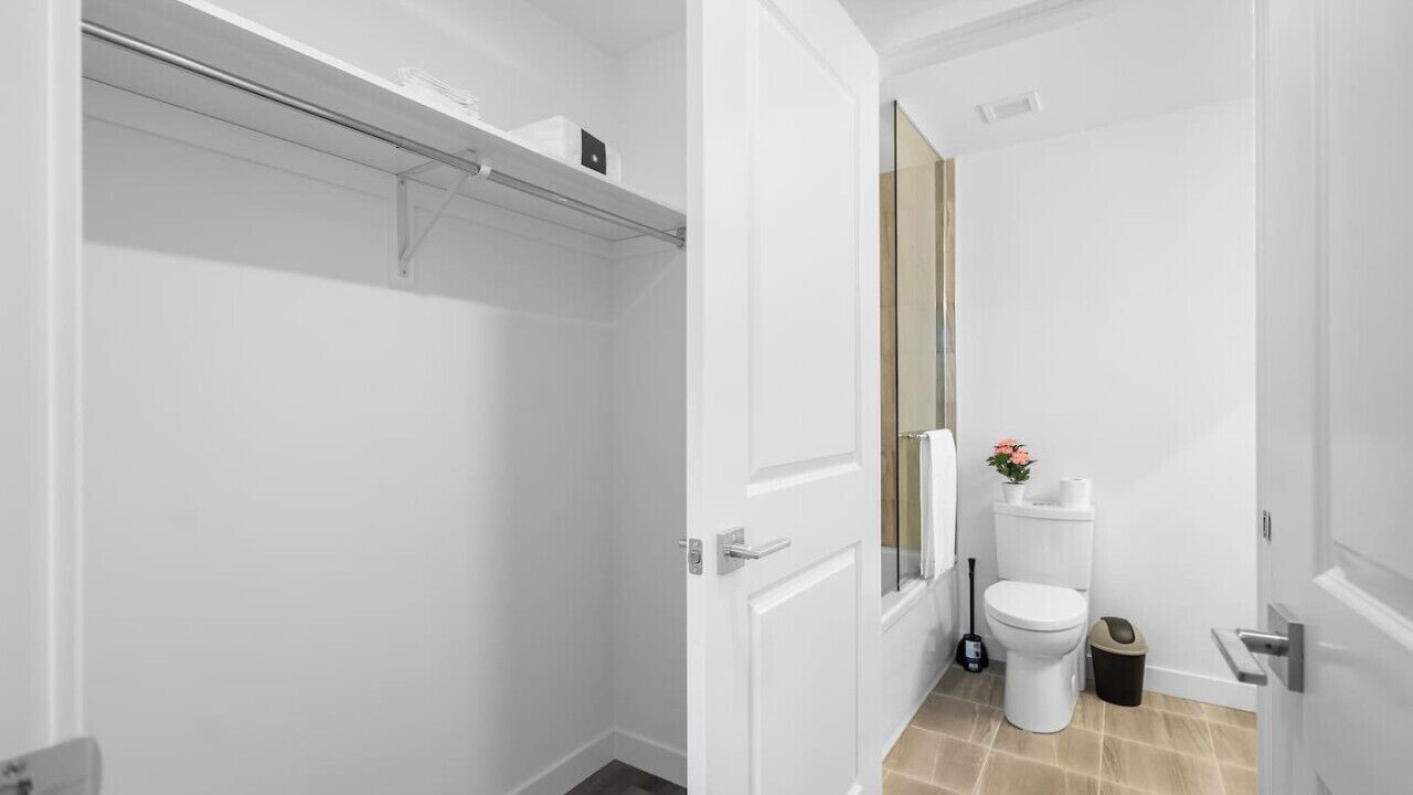 Photo of Bathroom in Niagara Falls