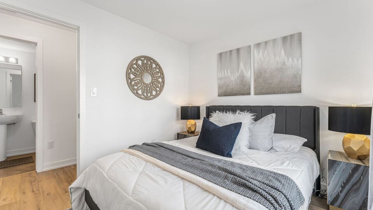 Photo of Bedroom in Niagara Falls