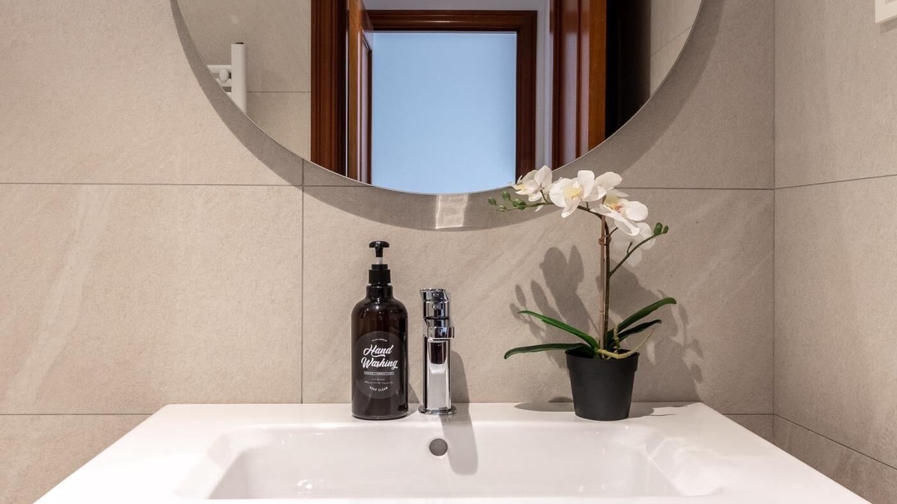 Photo of Bathroom in Bilbao City Centre