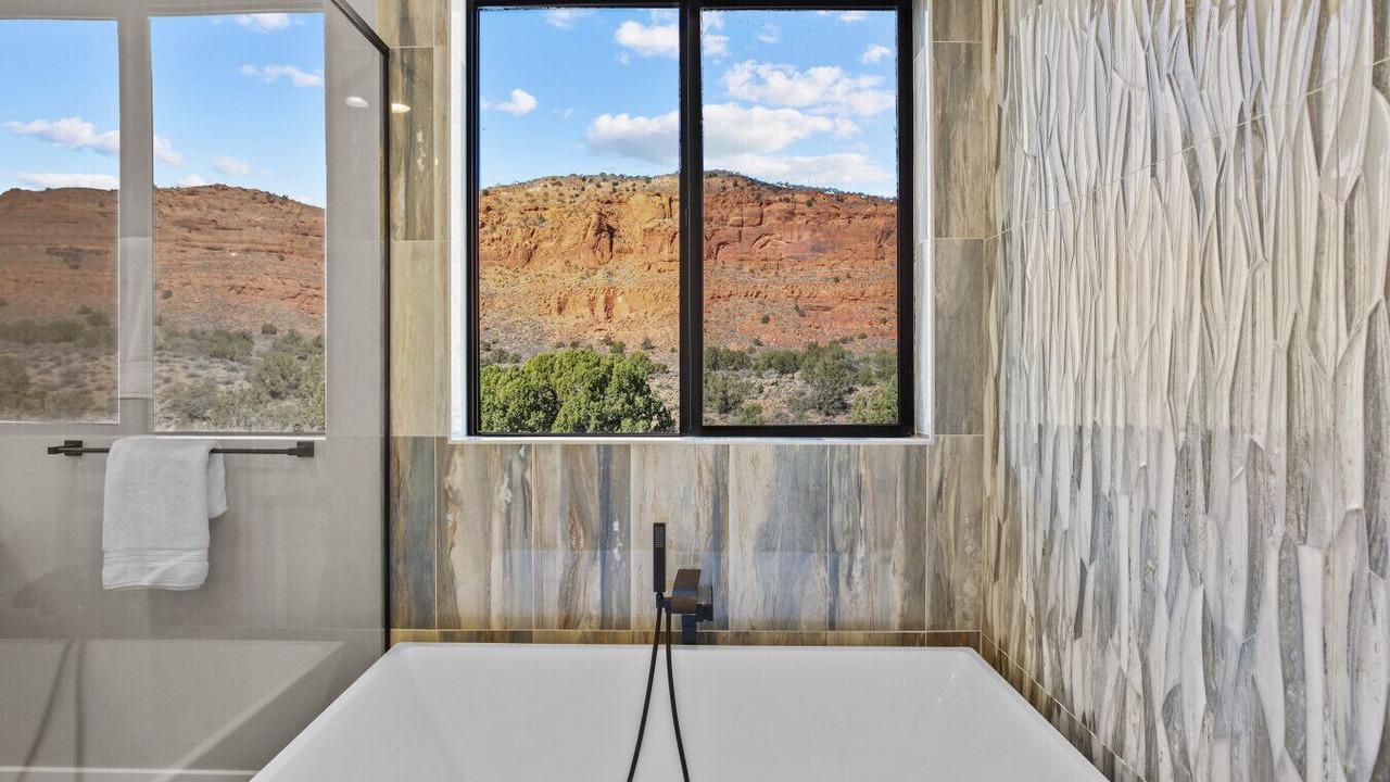 Photo of Bathroom in Silver Reef