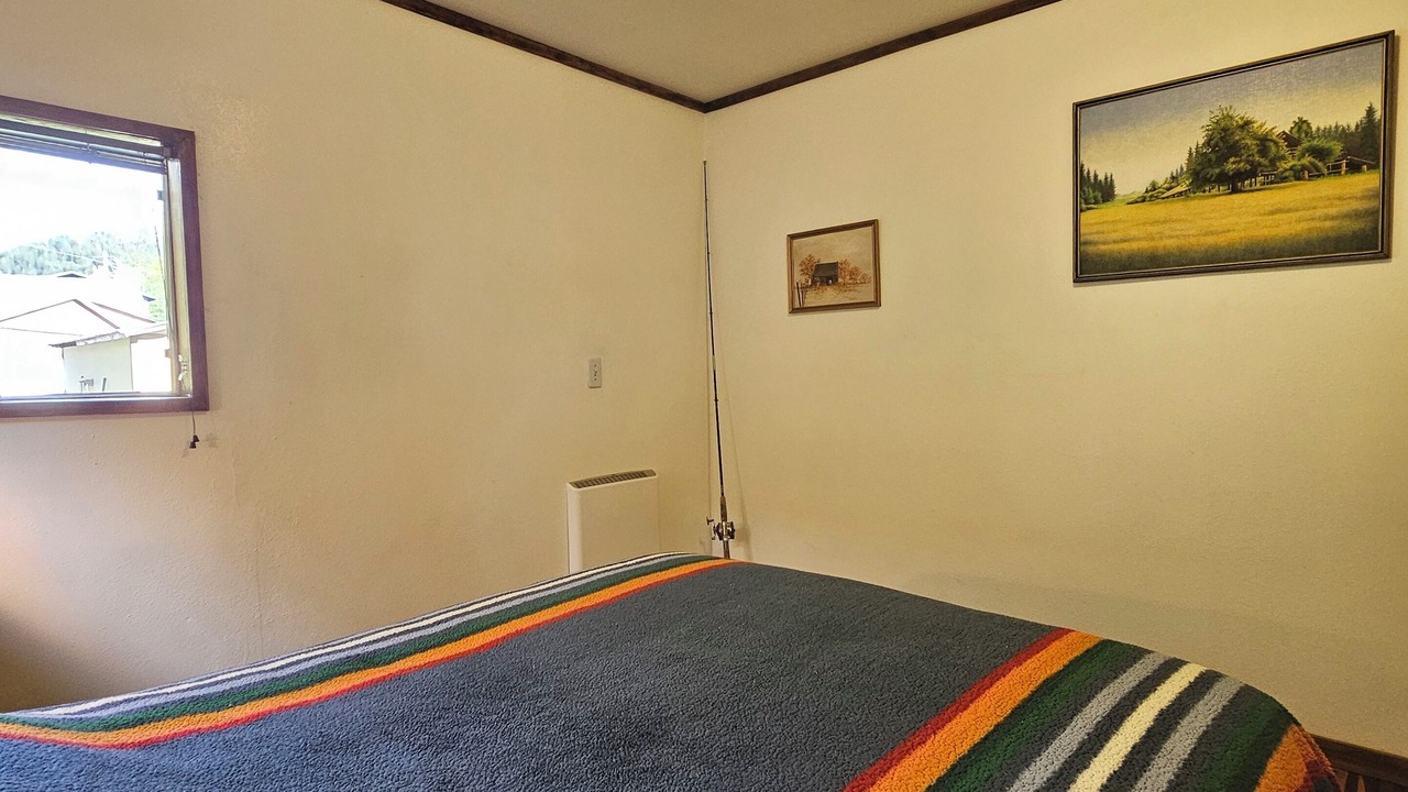 Photo of Bedroom in Ahsahka