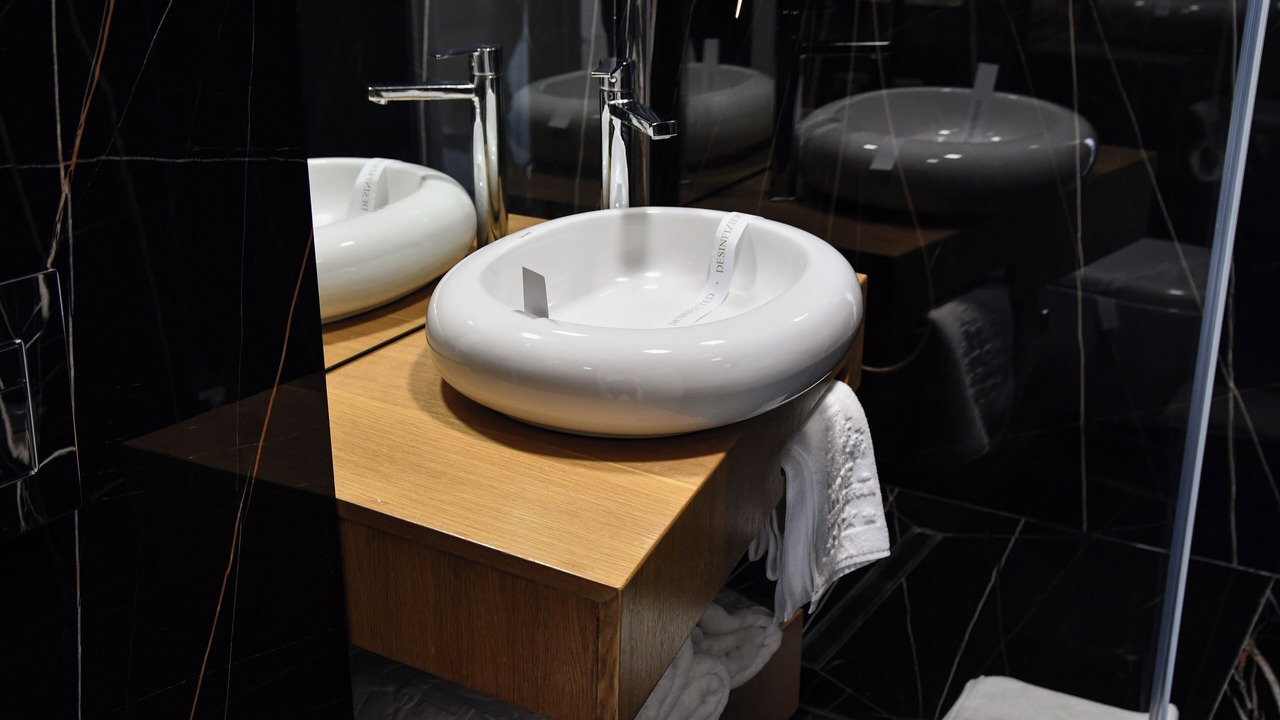 Photo of Bathroom in Mamaia-Sat
