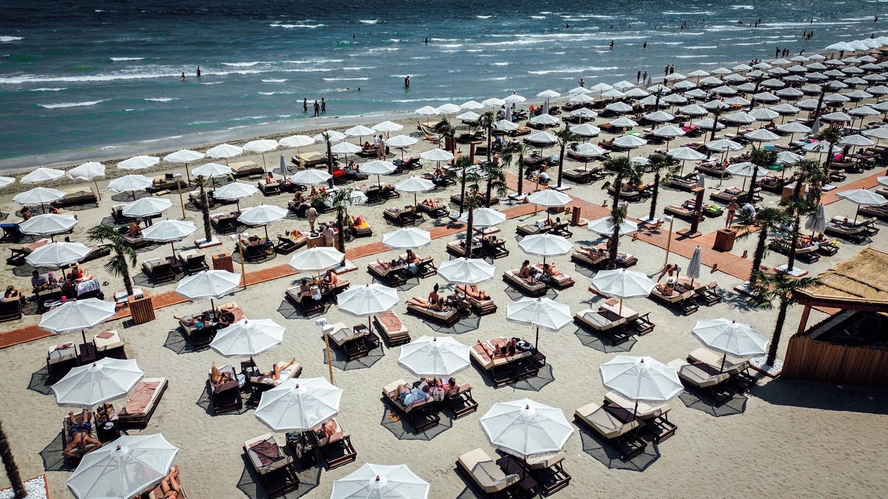Photo of Others in Mamaia-Sat