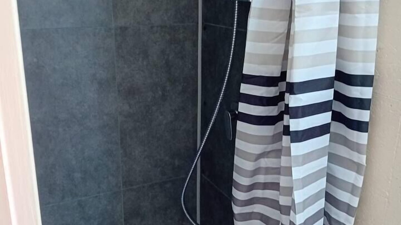 Photo of Bathroom in Faverolles