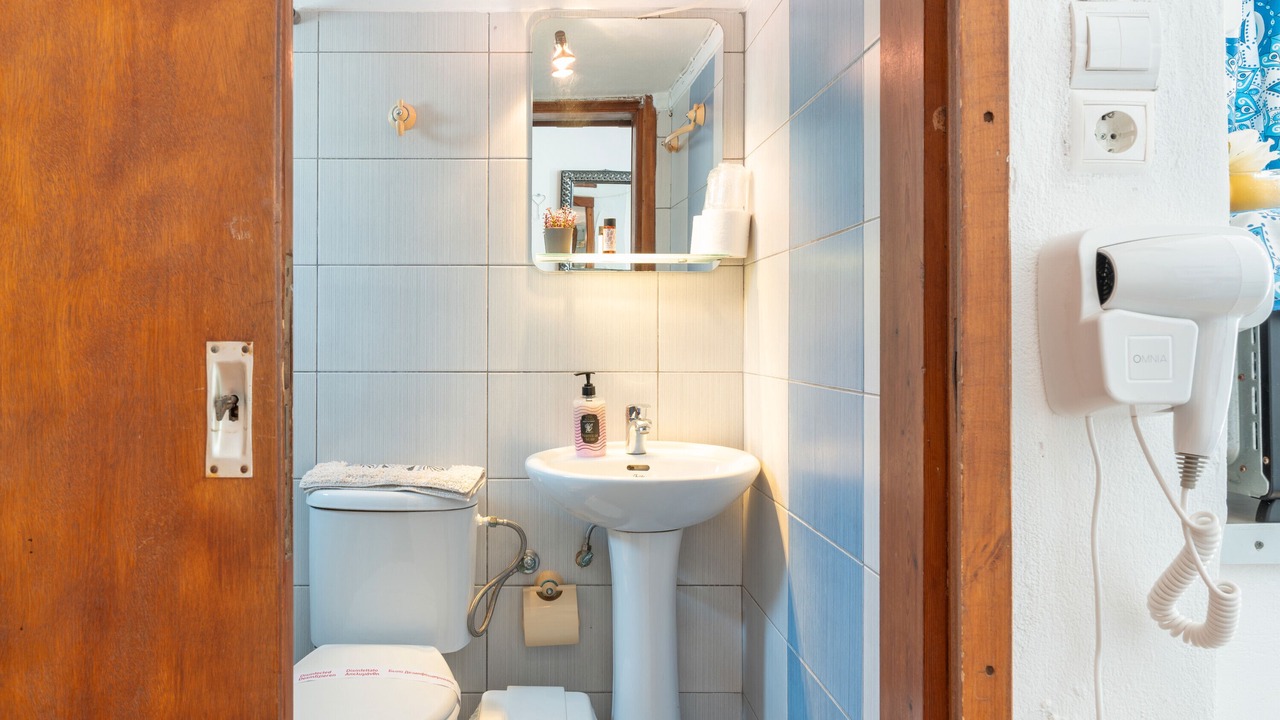 Photo of Bathroom in Merichas