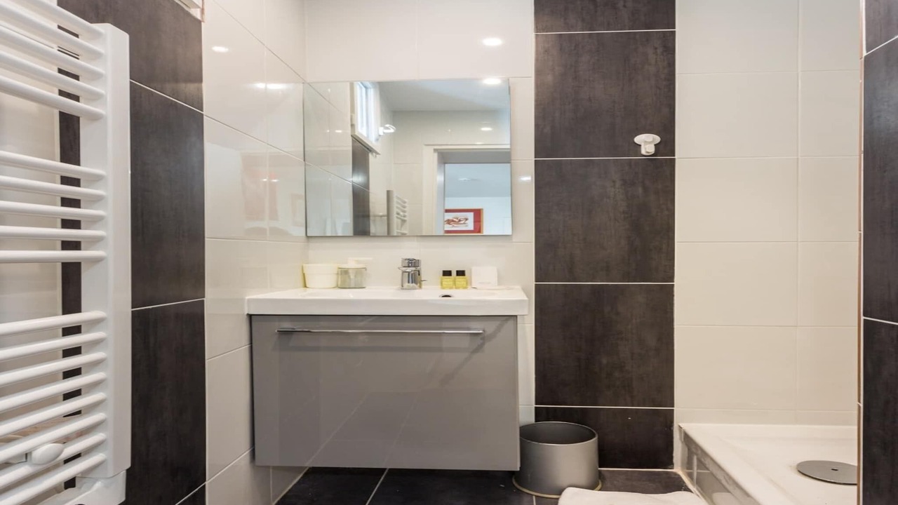 Photo of Bathroom in Malakoff