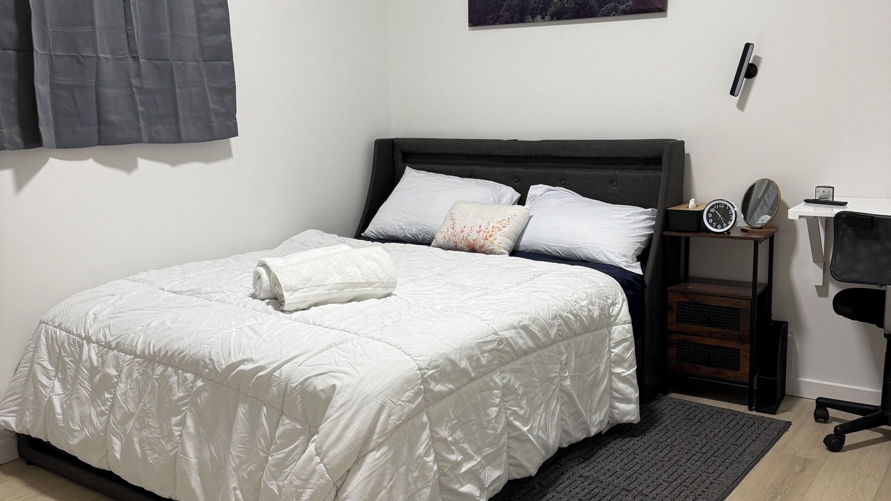 Photo of Bedroom in Northwest Calgary