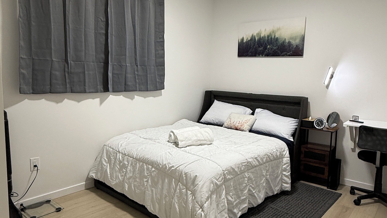 Photo of Bedroom in Northwest Calgary