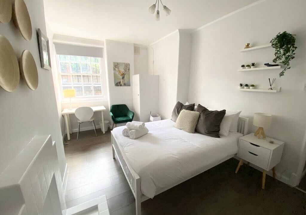 Photo of Bedroom in St. Pancras and Somers Town