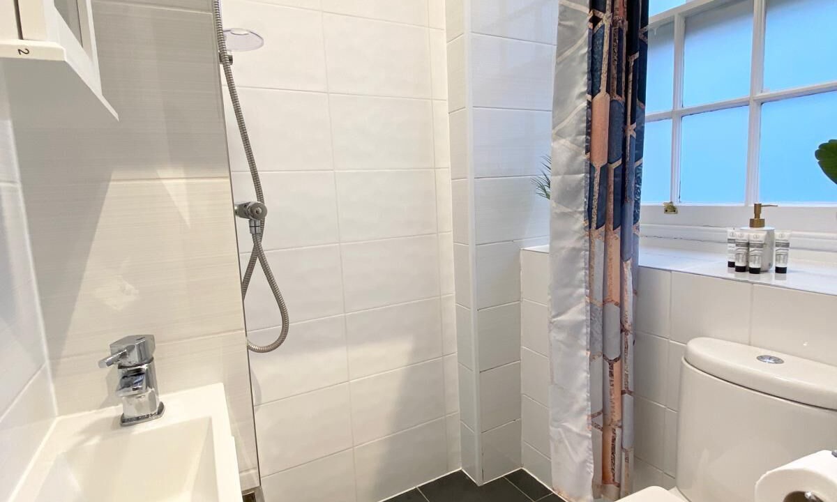 Photo of Bathroom in St. Pancras and Somers Town