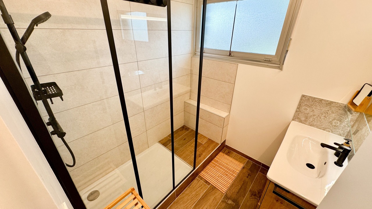Photo of Bathroom in Normandy Landing Beaches