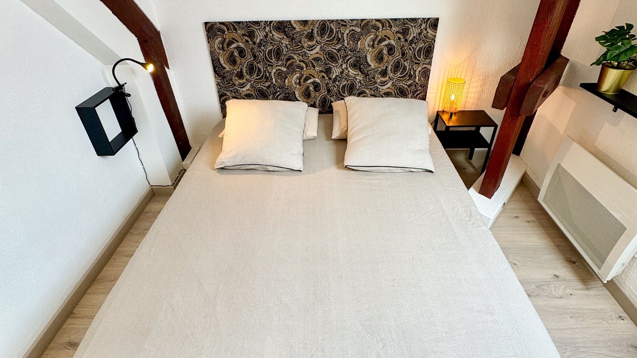 Photo of Bedroom in Normandy Landing Beaches