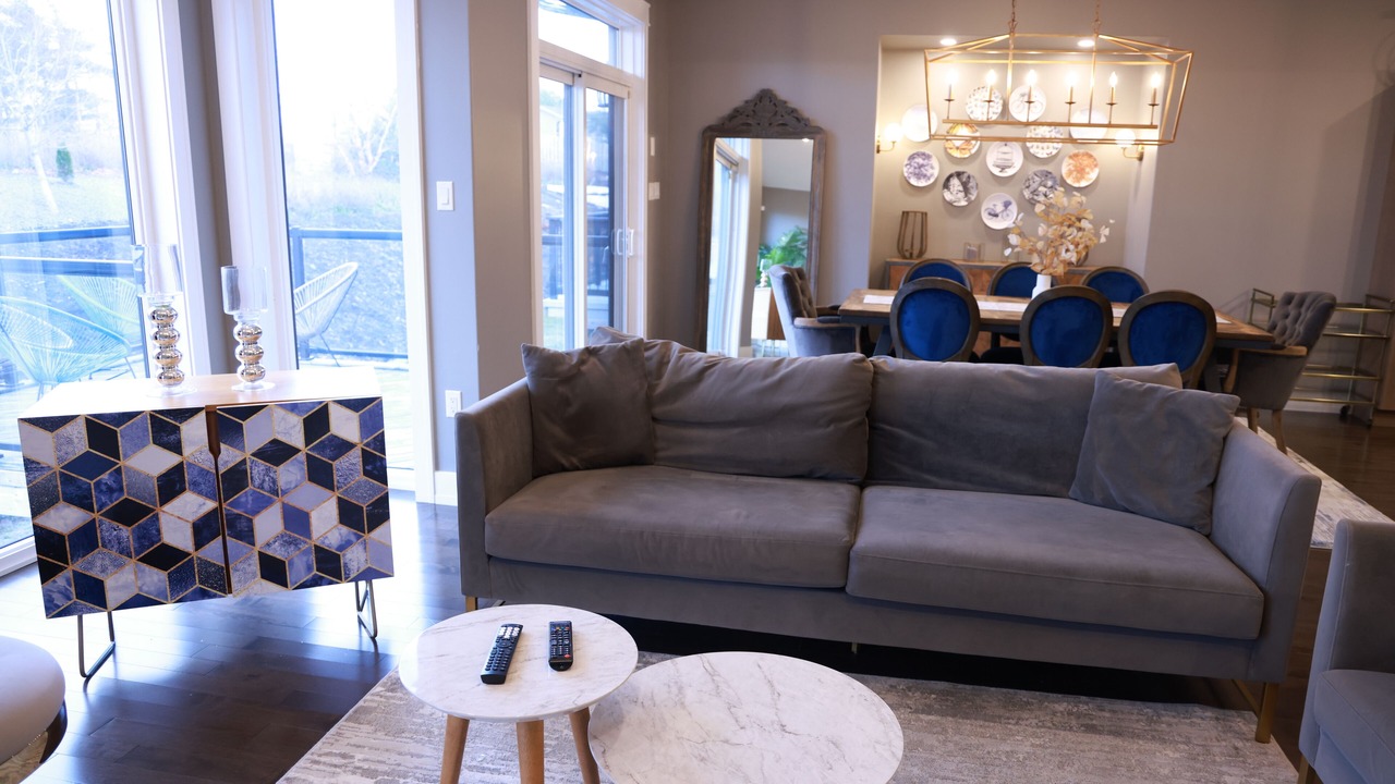 Photo of Livingroom in Bedford