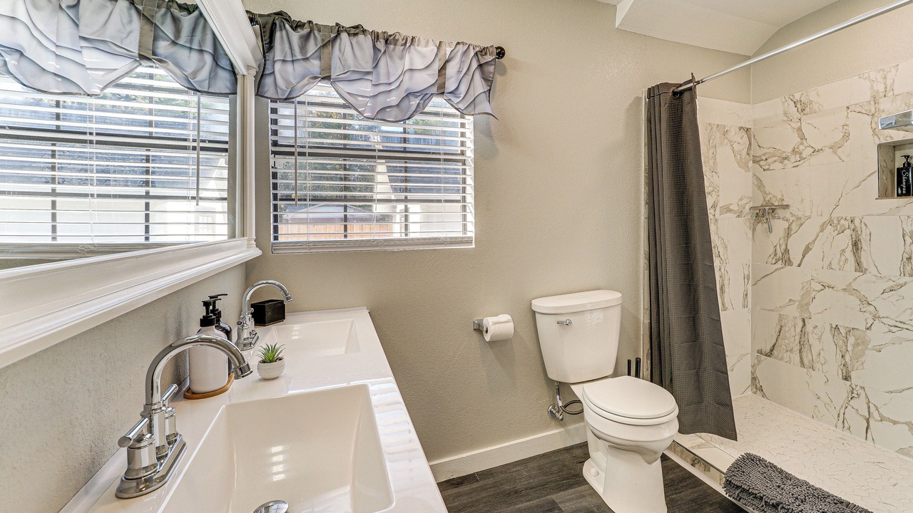Photo of Bathroom in Texarkana