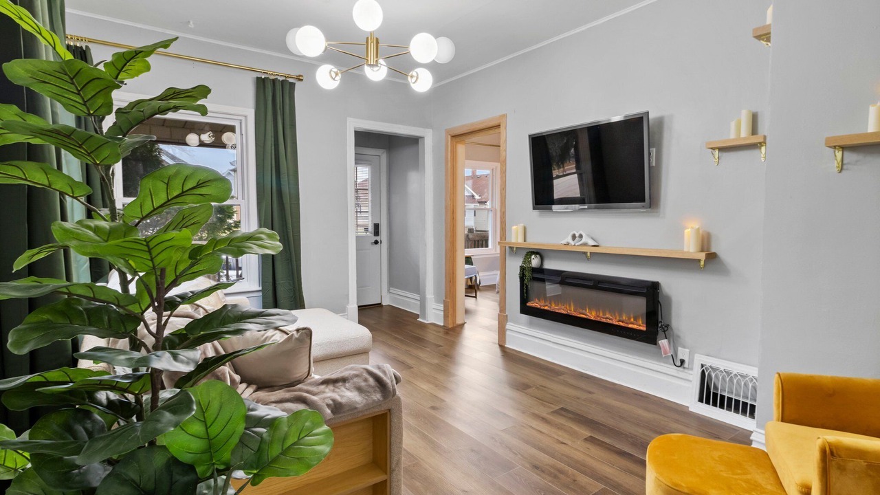 Photo of Livingroom in West Allis
