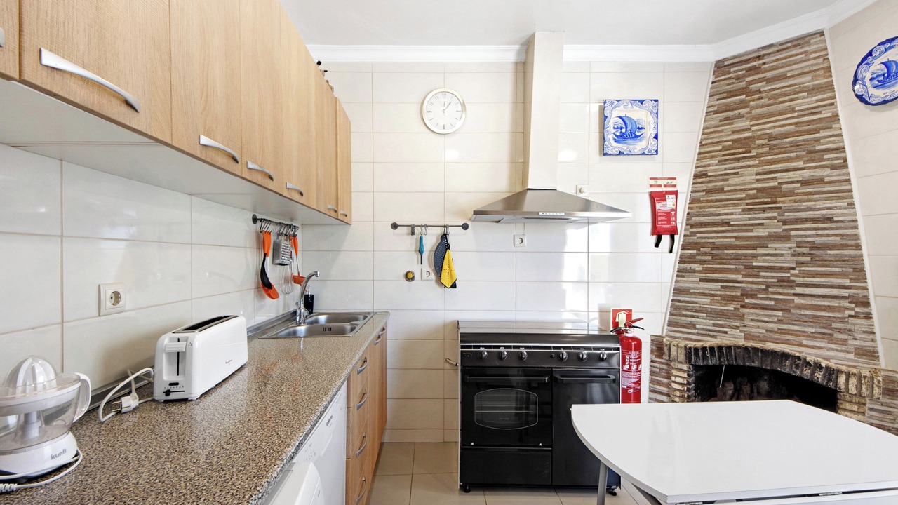 Photo of Kitchen in Provesende