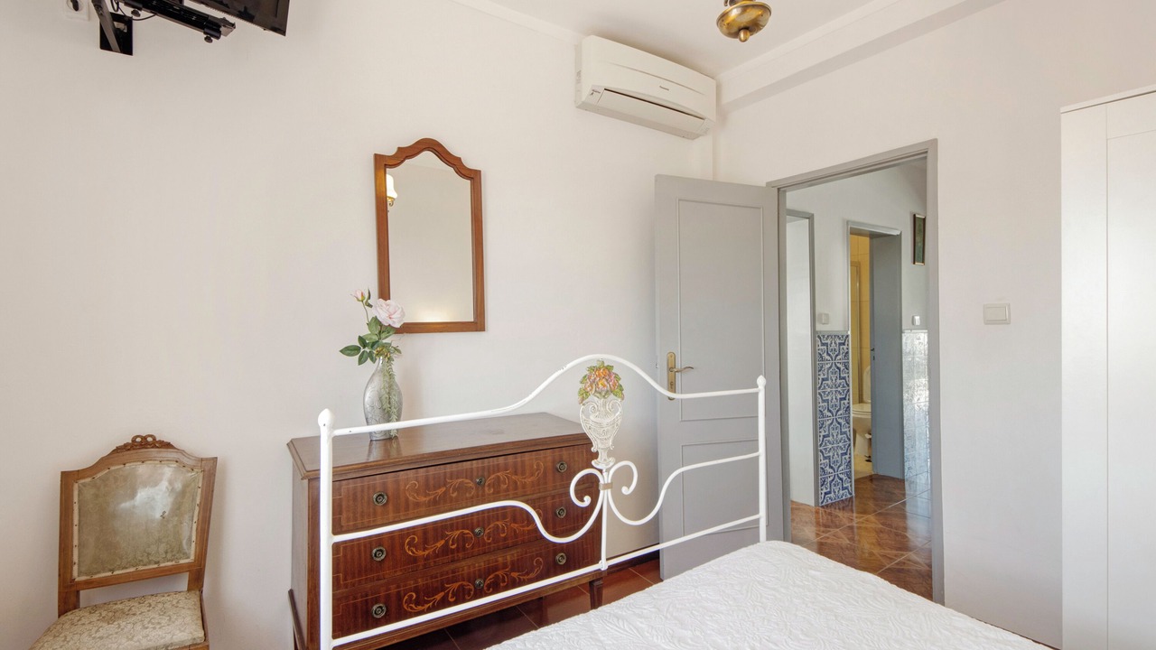 Photo of Bedroom in Provesende