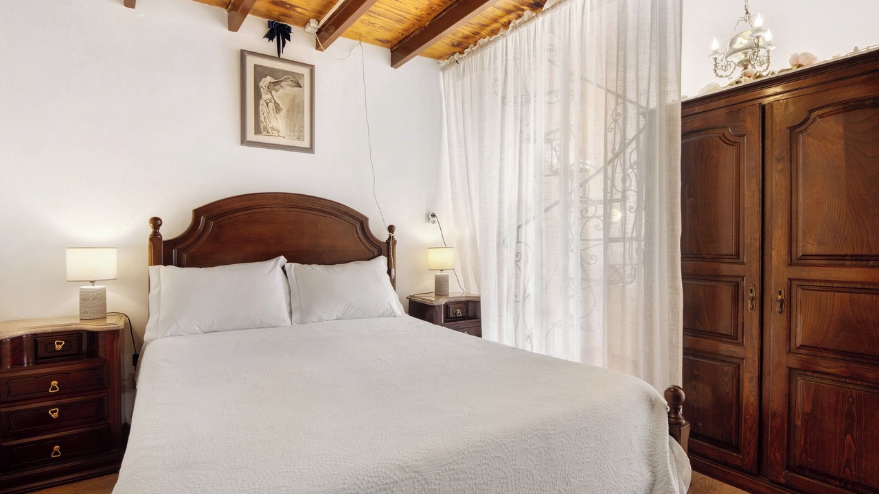 Photo of Bedroom in Provesende