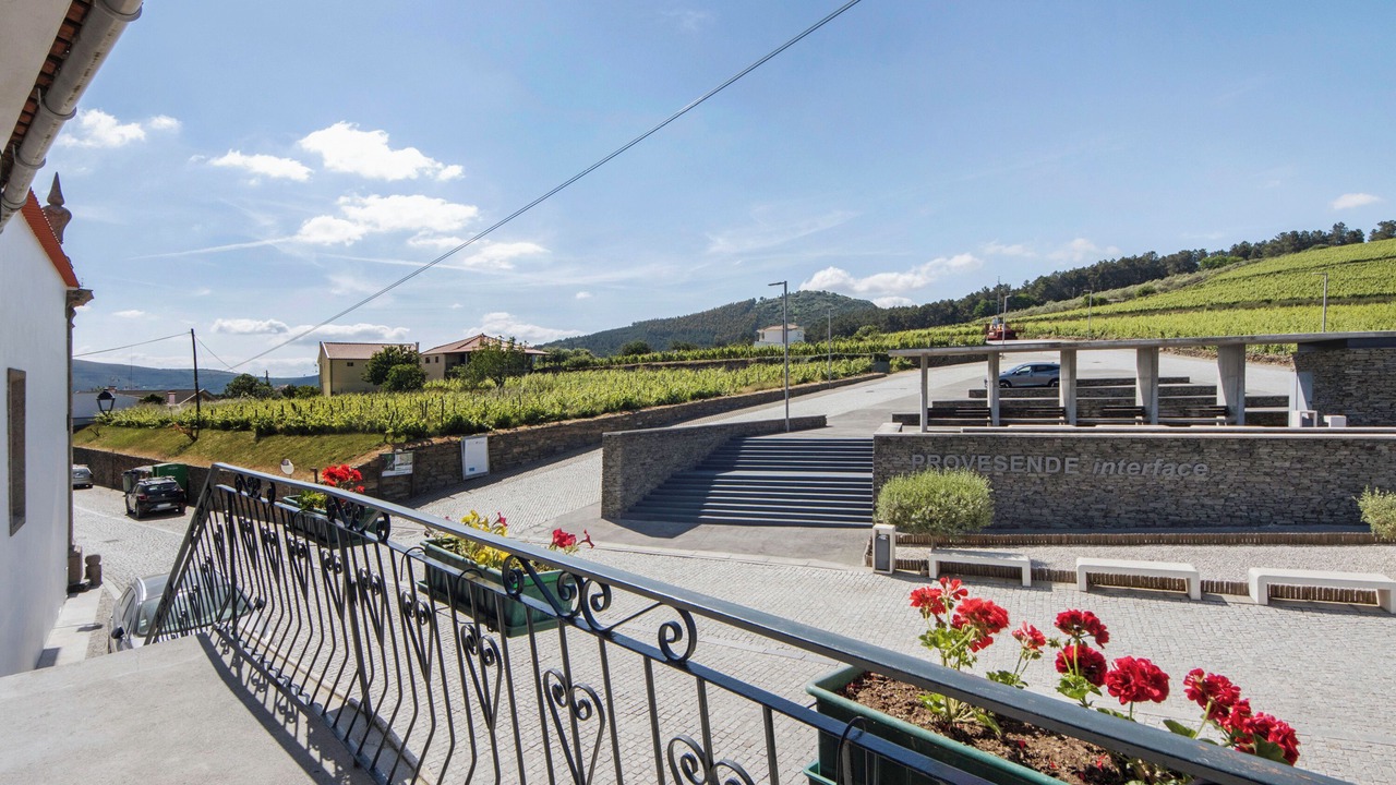 Photo of Outdoor in Provesende