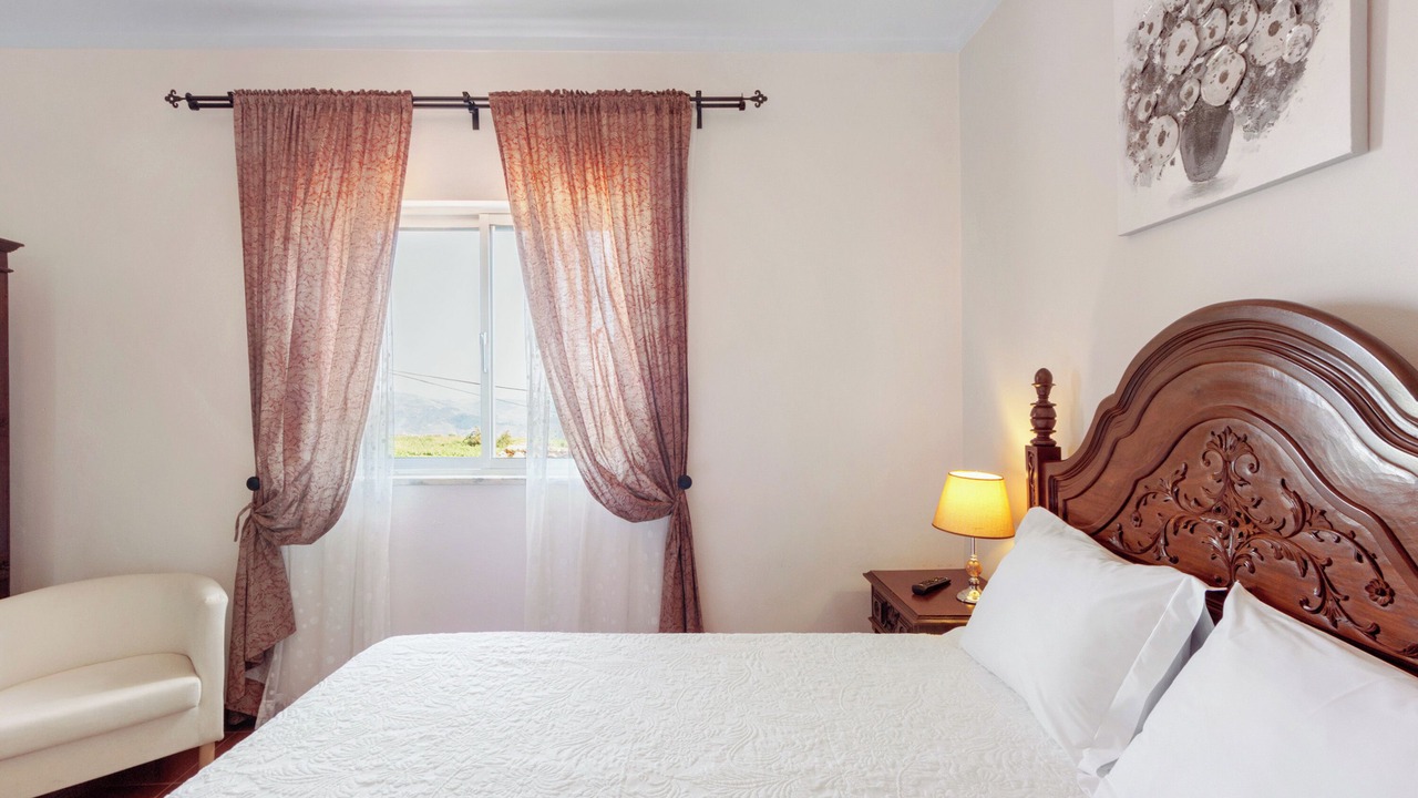 Photo of Bedroom in Provesende