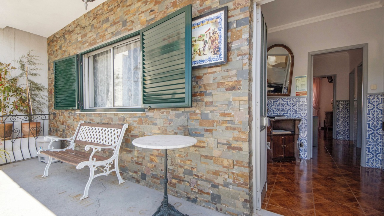Photo of Patio Balcony in Provesende