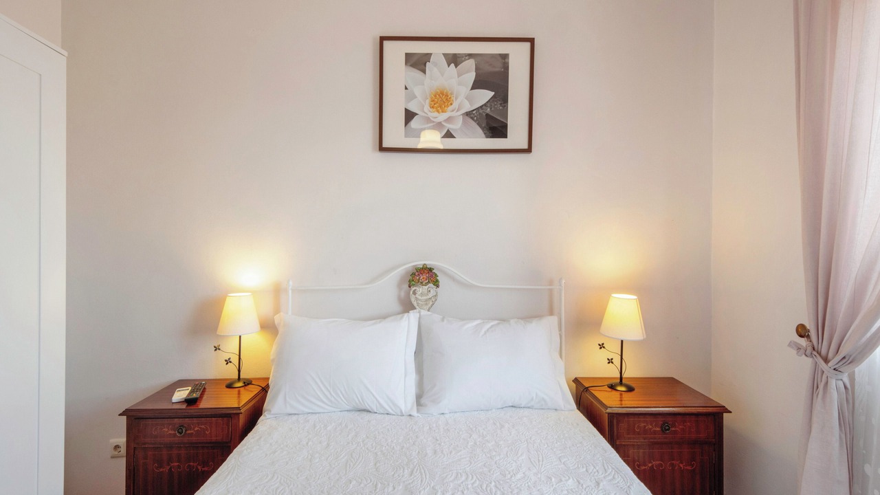 Photo of Bedroom in Provesende