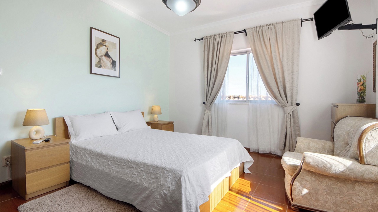 Photo of Bedroom in Provesende