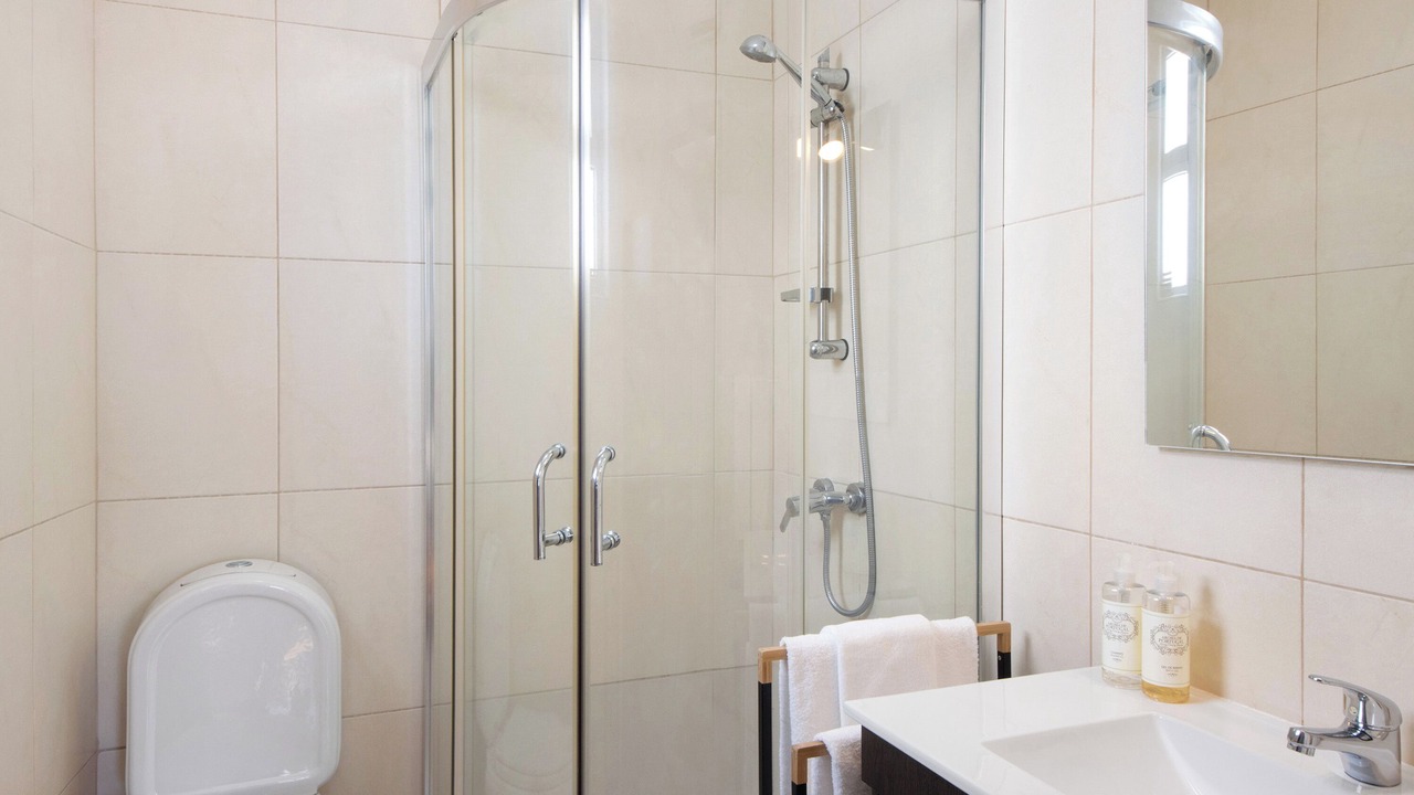 Photo of Bathroom in Provesende