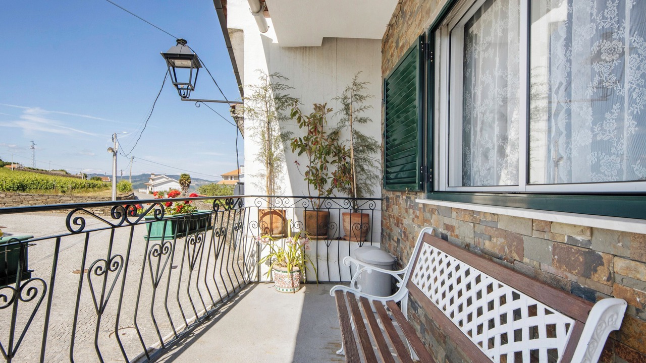 Photo of Patio Balcony in Provesende