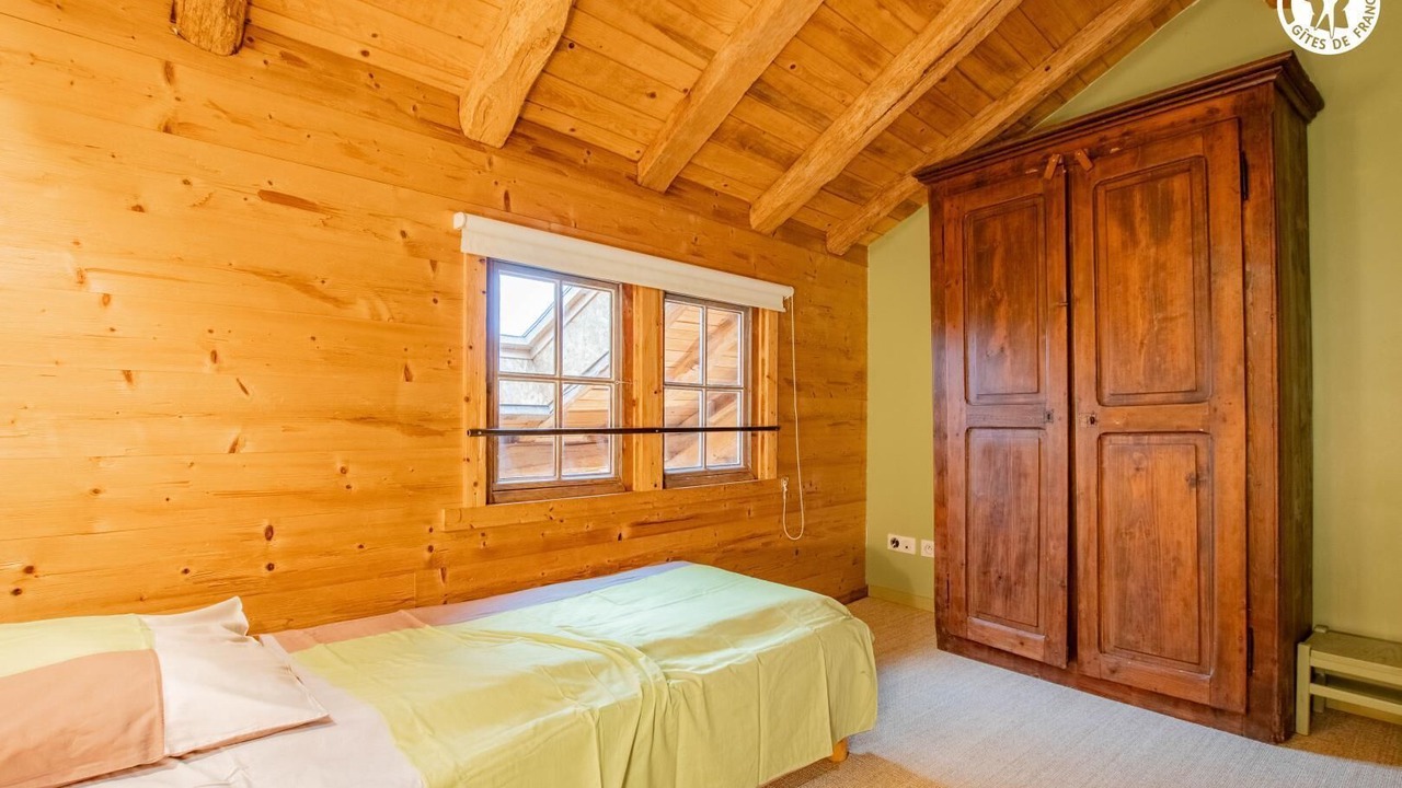 Photo of Bedroom in Matour
