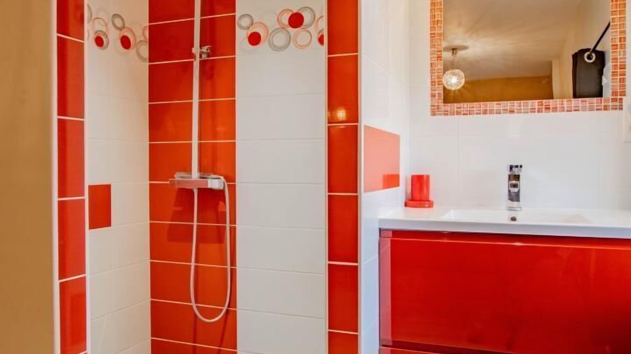 Photo of Bathroom in Matour