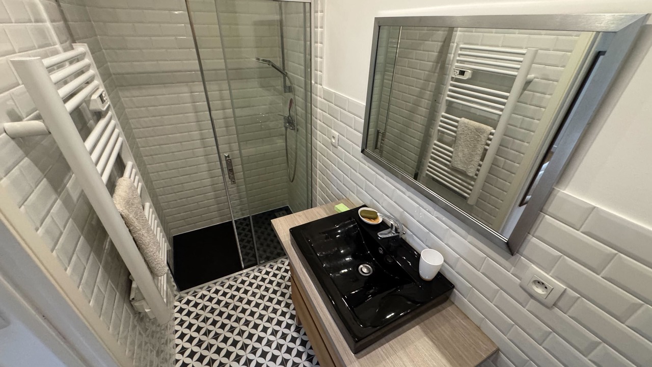 Photo of Bathroom in Jardin des plantes