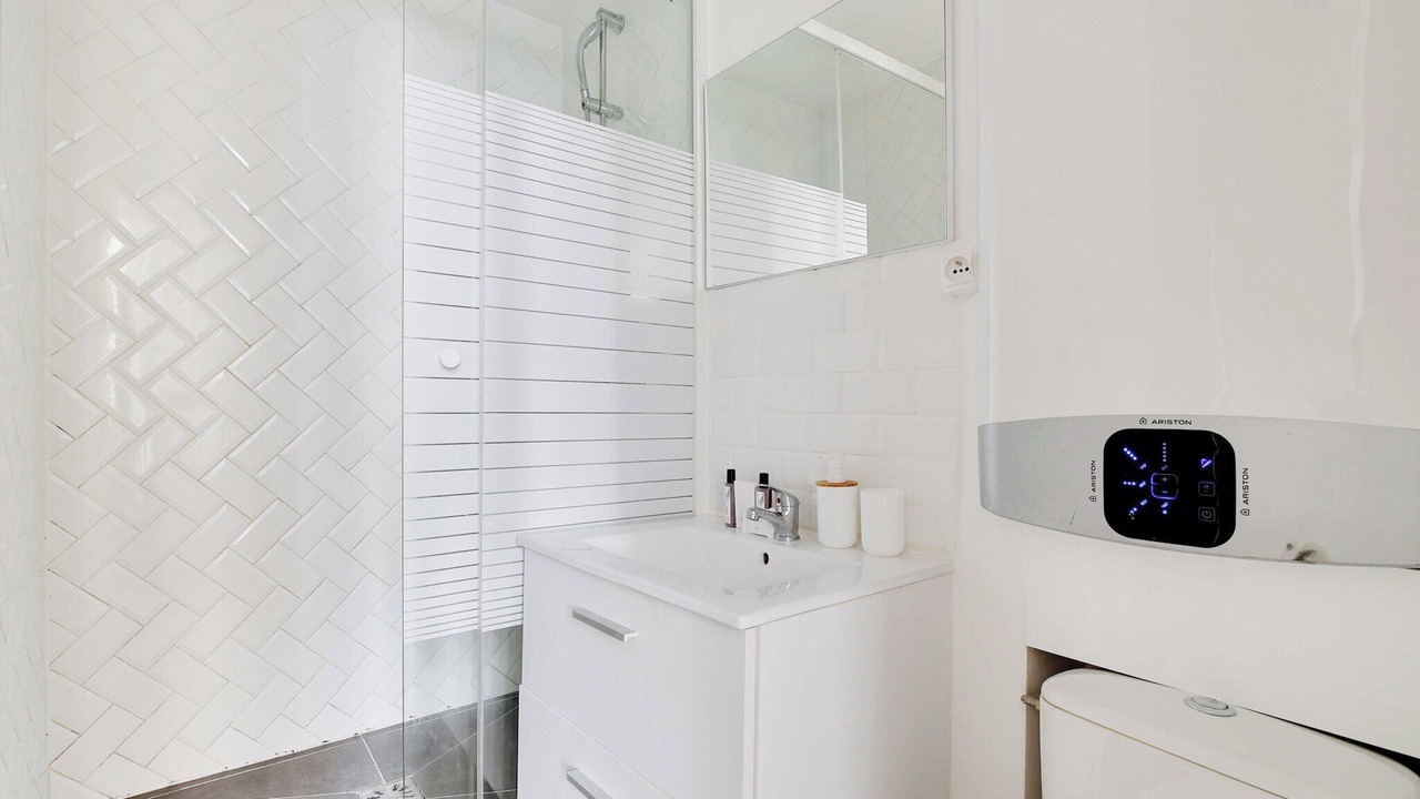Photo of Bathroom in Quartier de la Roquette