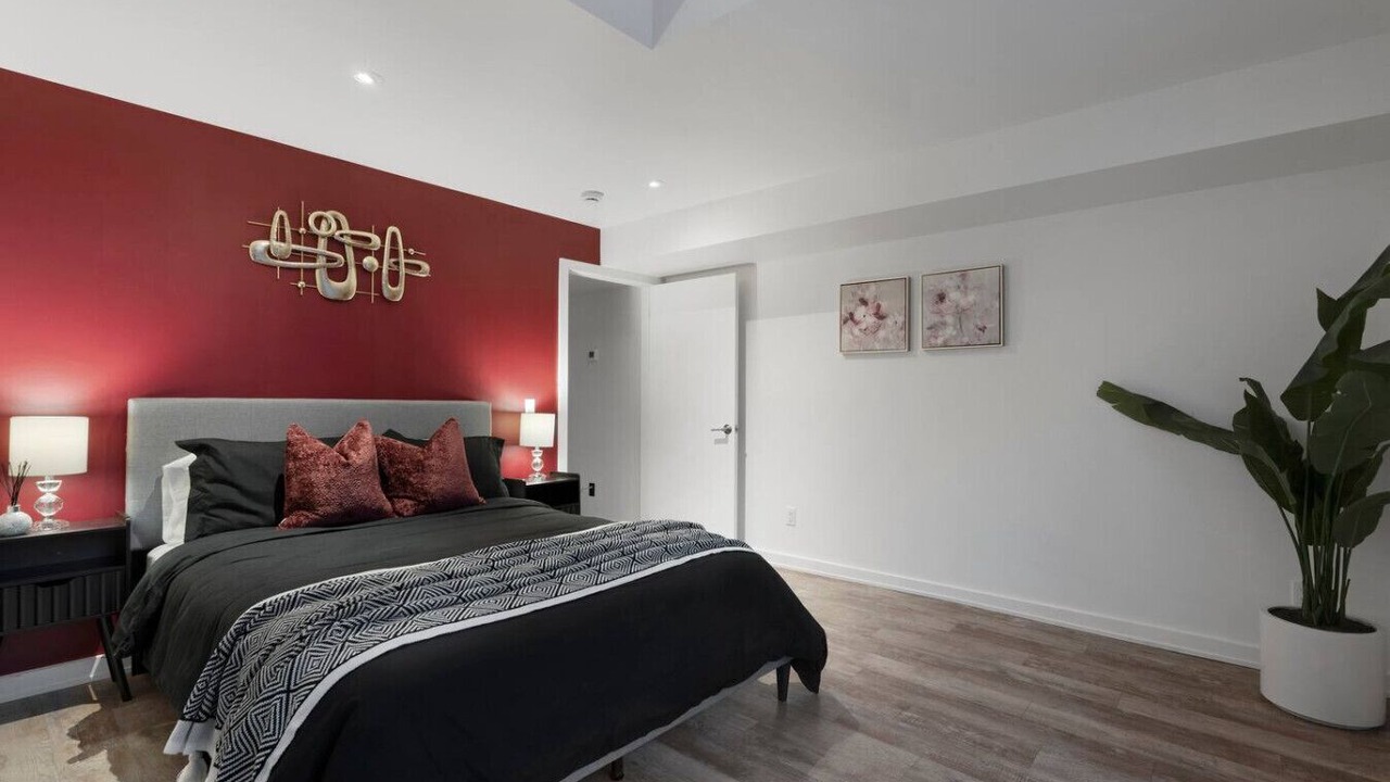Photo of Bedroom in Downtown