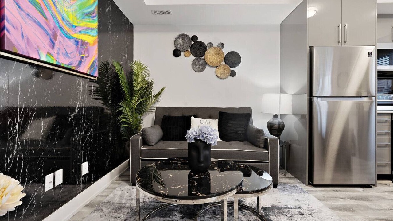 Photo of Livingroom in Niagara Falls