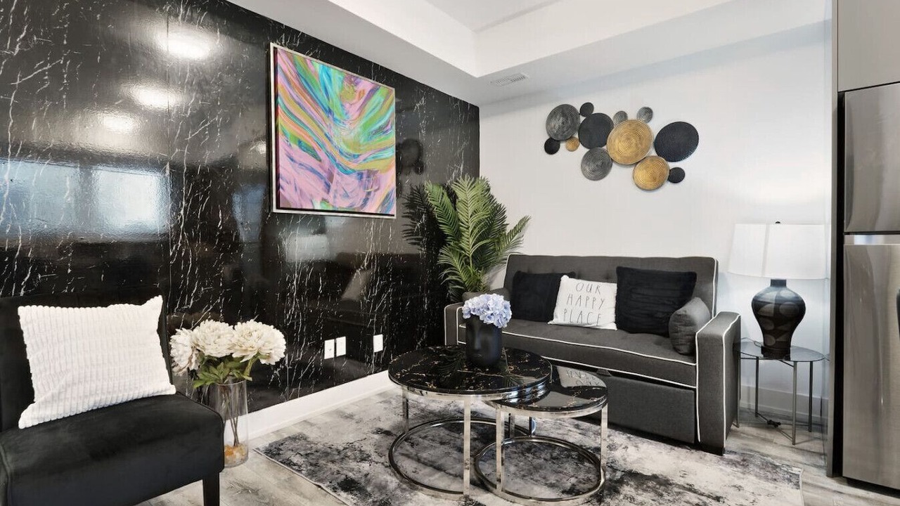 Photo of Livingroom in Niagara Falls