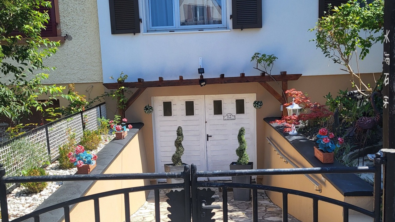 Photo of Outdoor in Quartier Saint-Leon